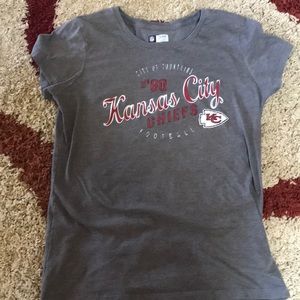 Women’s KC Chief’s shirt